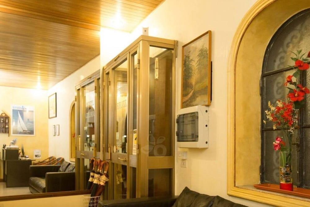 Hotel Azzurra Rome Luaran gambar